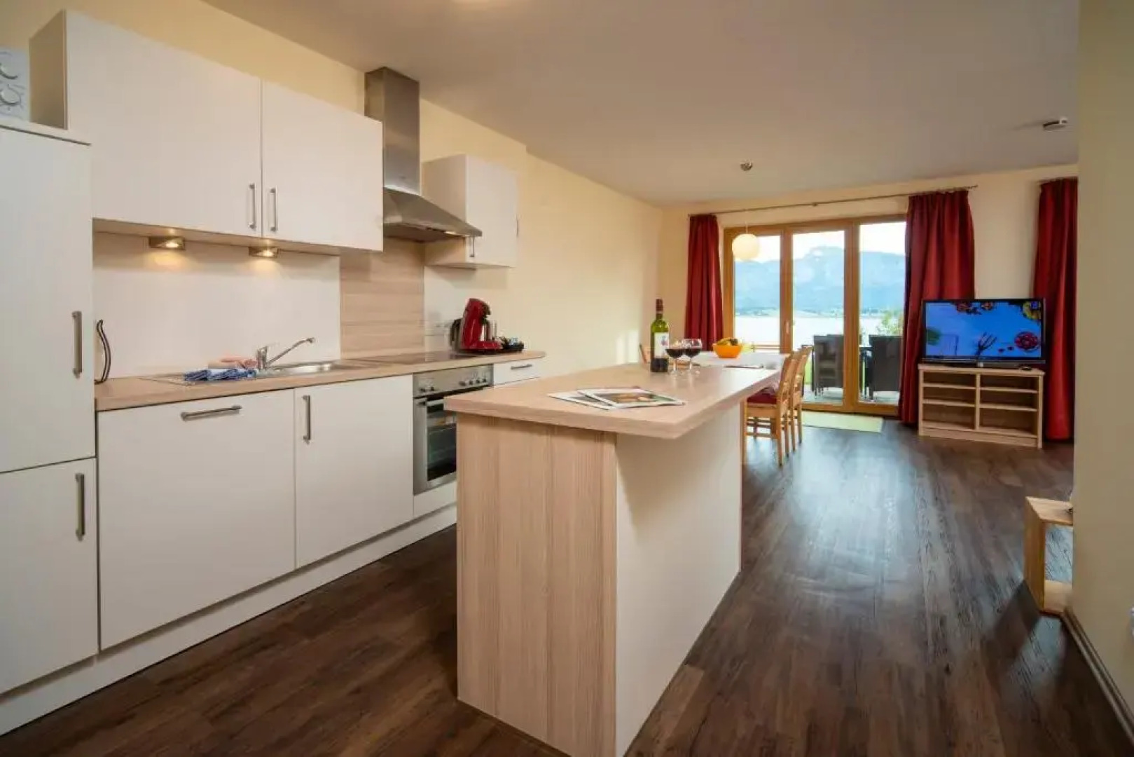 Seehotel und Appartements Schnöller