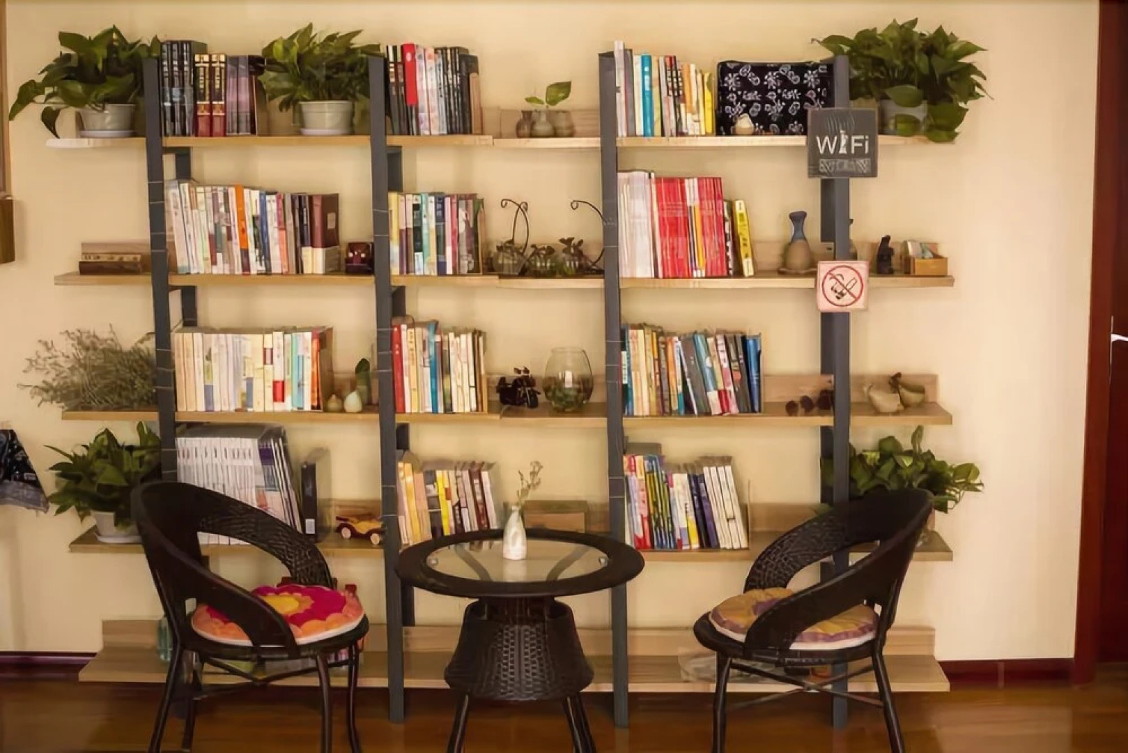 Luoyang As Home Youth Hostel