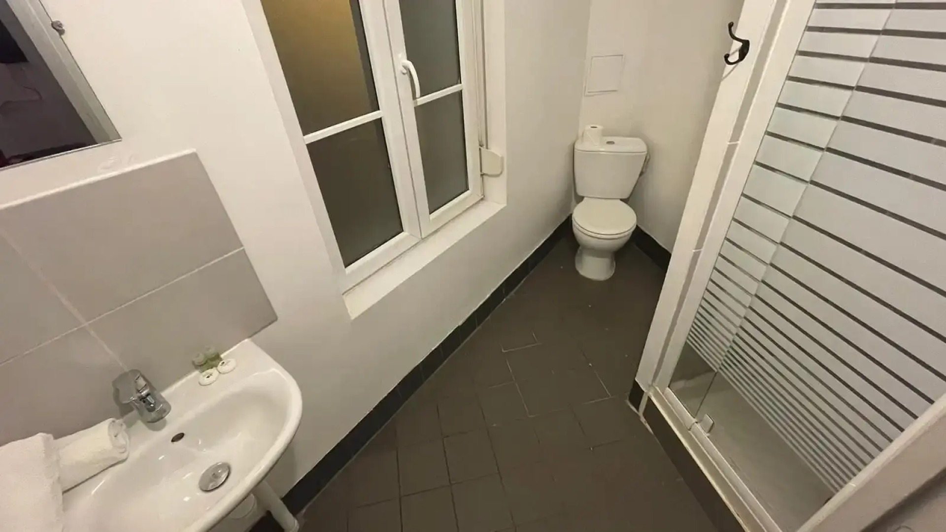 Hotel Le Saint Quentin