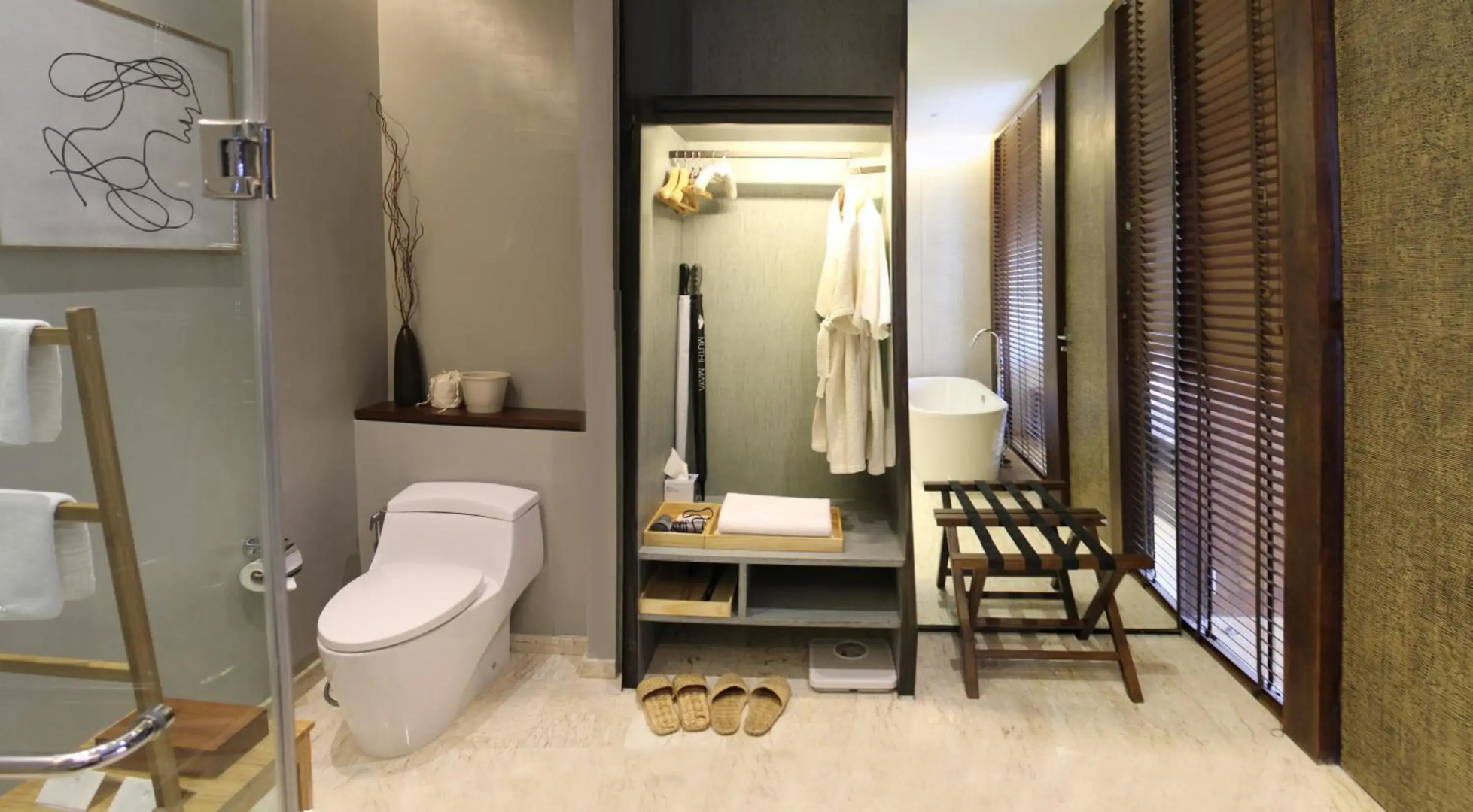 atta Lakeside Resort Suite