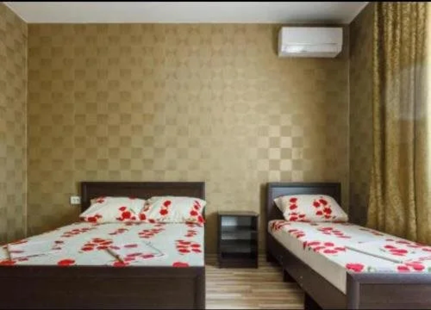 Hotel Tri Bogatyrya