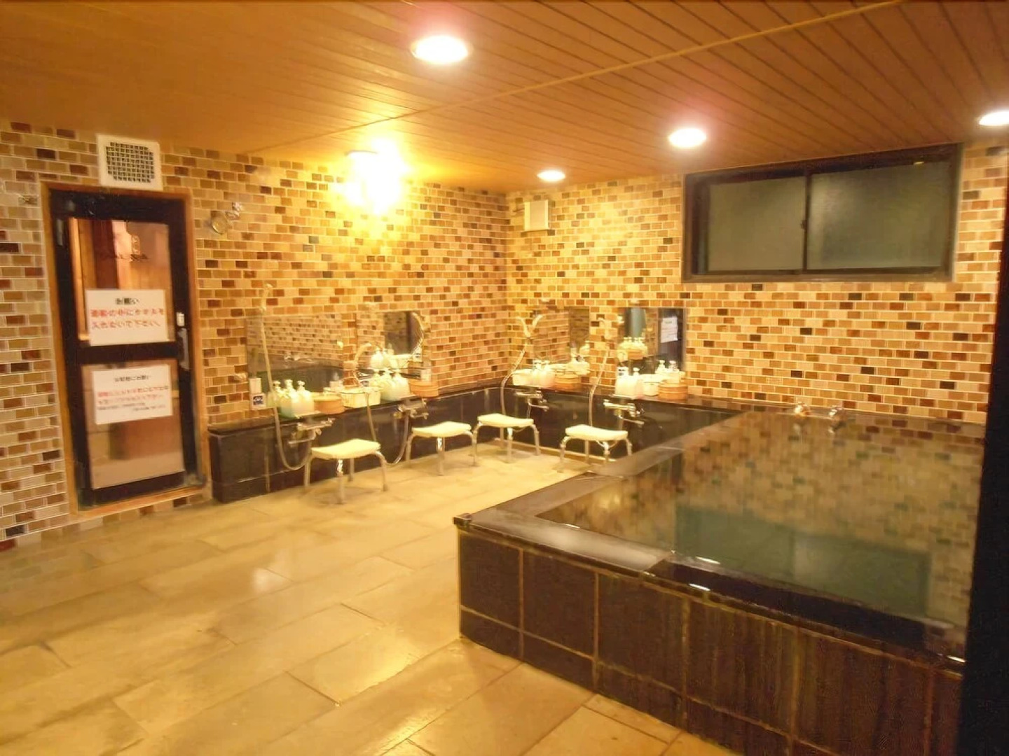 Business Hotel Moustache