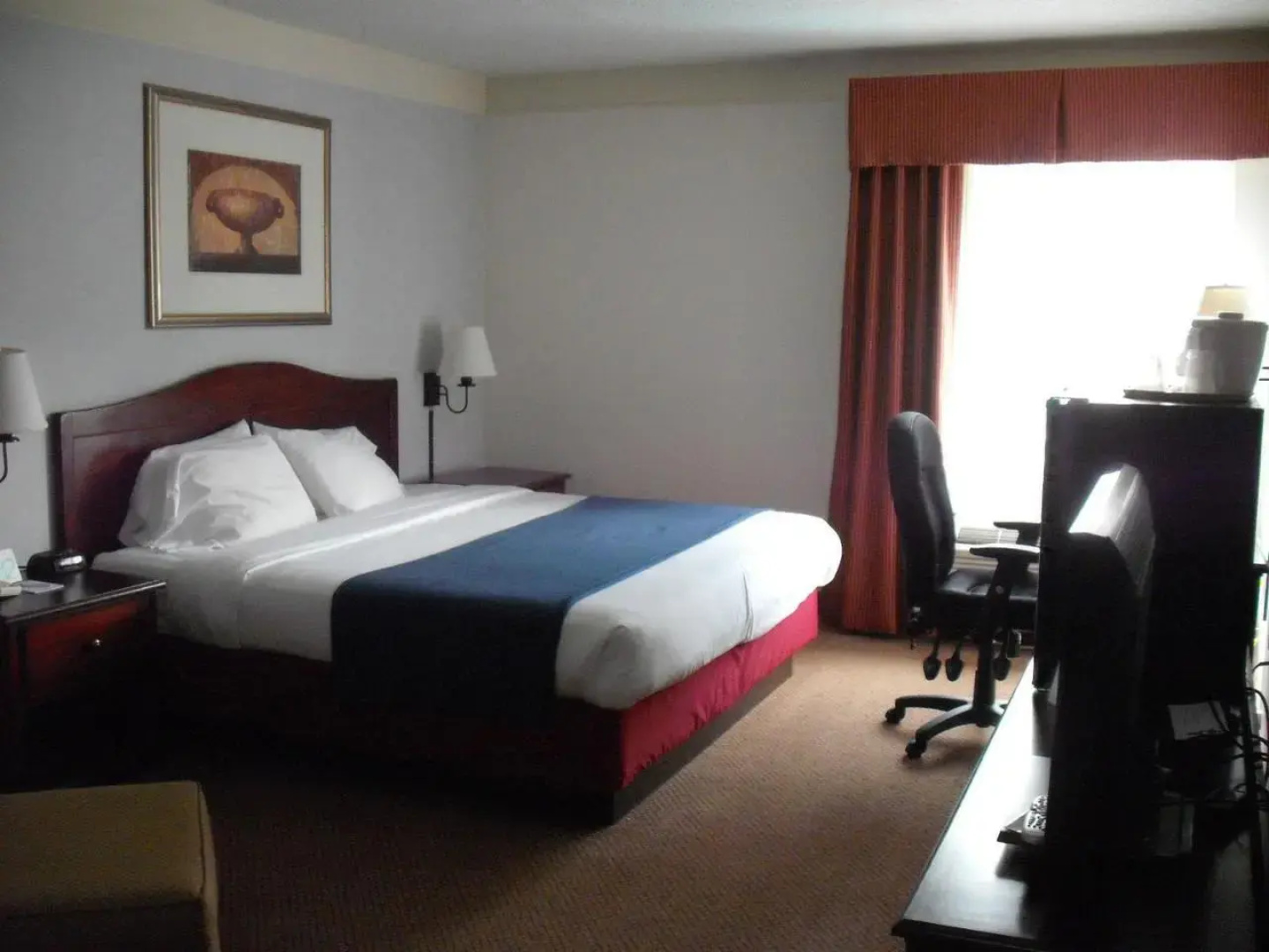 Holiday Inn Express Erwin I-181/i-26