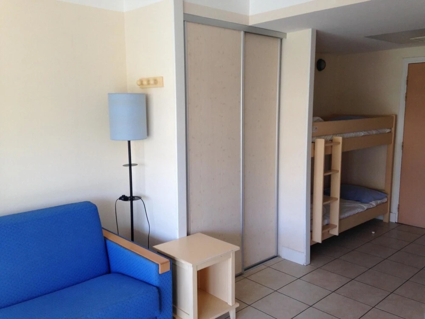 Studio in Saint-laurent-du-var, With Pool Access, Enclosed Garden and