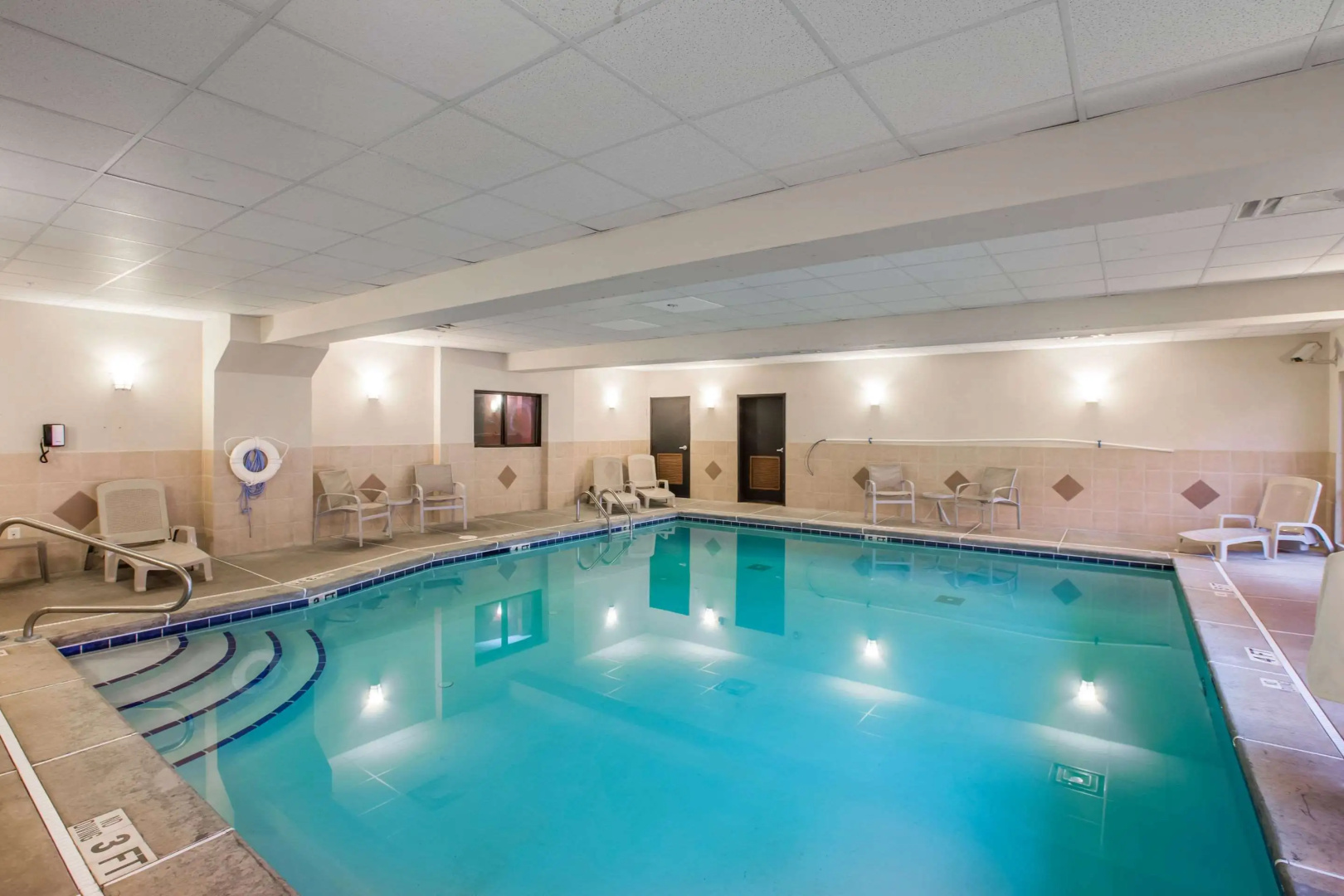 Comfort Suites Locust Grove Atlanta South