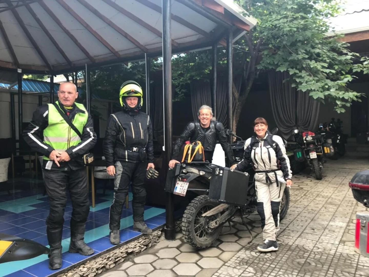 Парк-хостел «Ош»