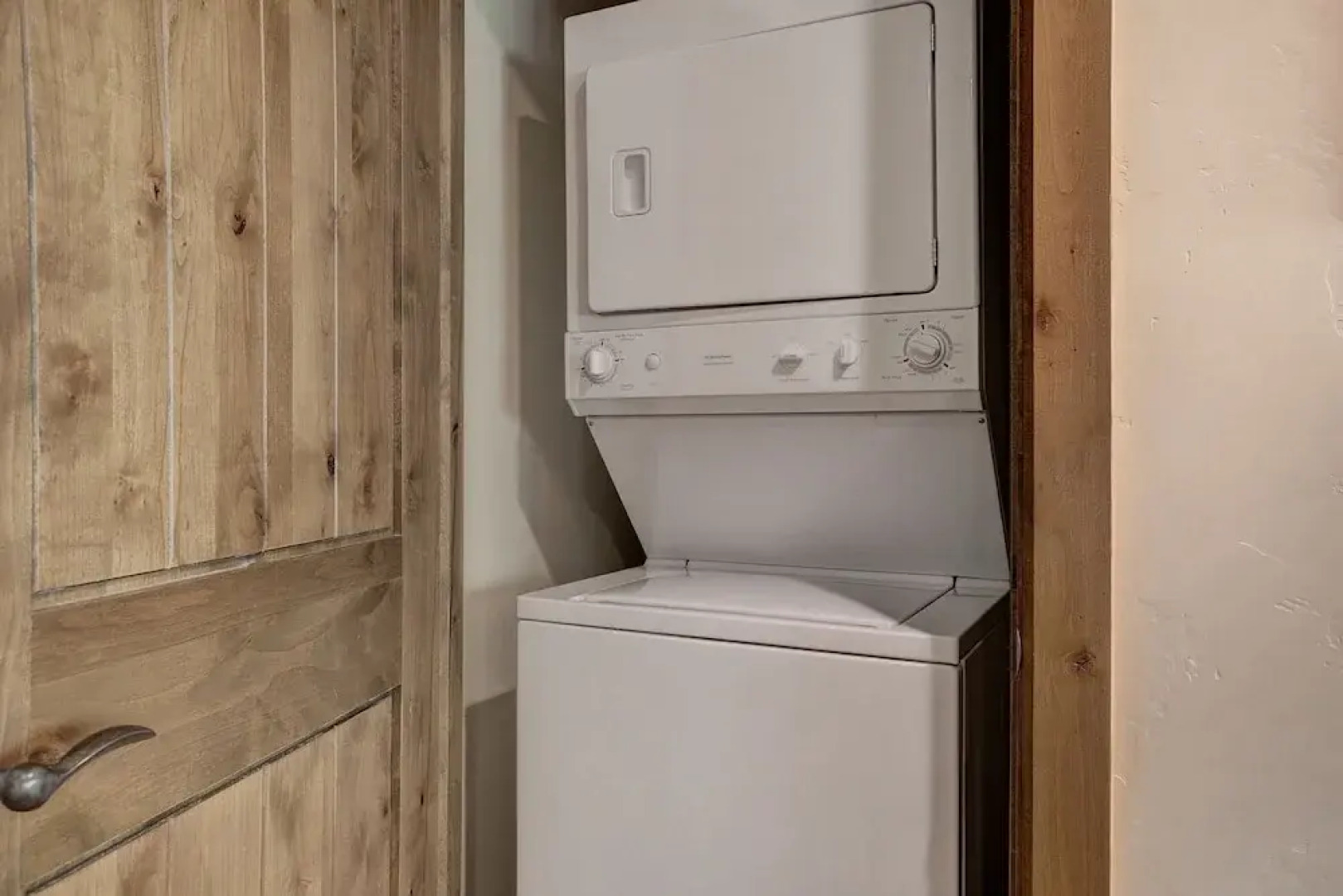 Elegant Updated 3 Bedroom Condo At One Arrowhead Place Condo by RedAwning