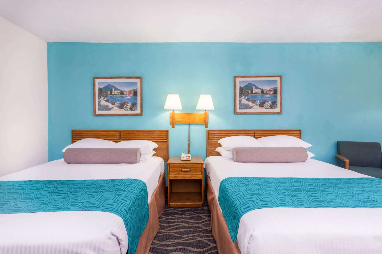 Howard Johnson by Wyndham Commerce GA