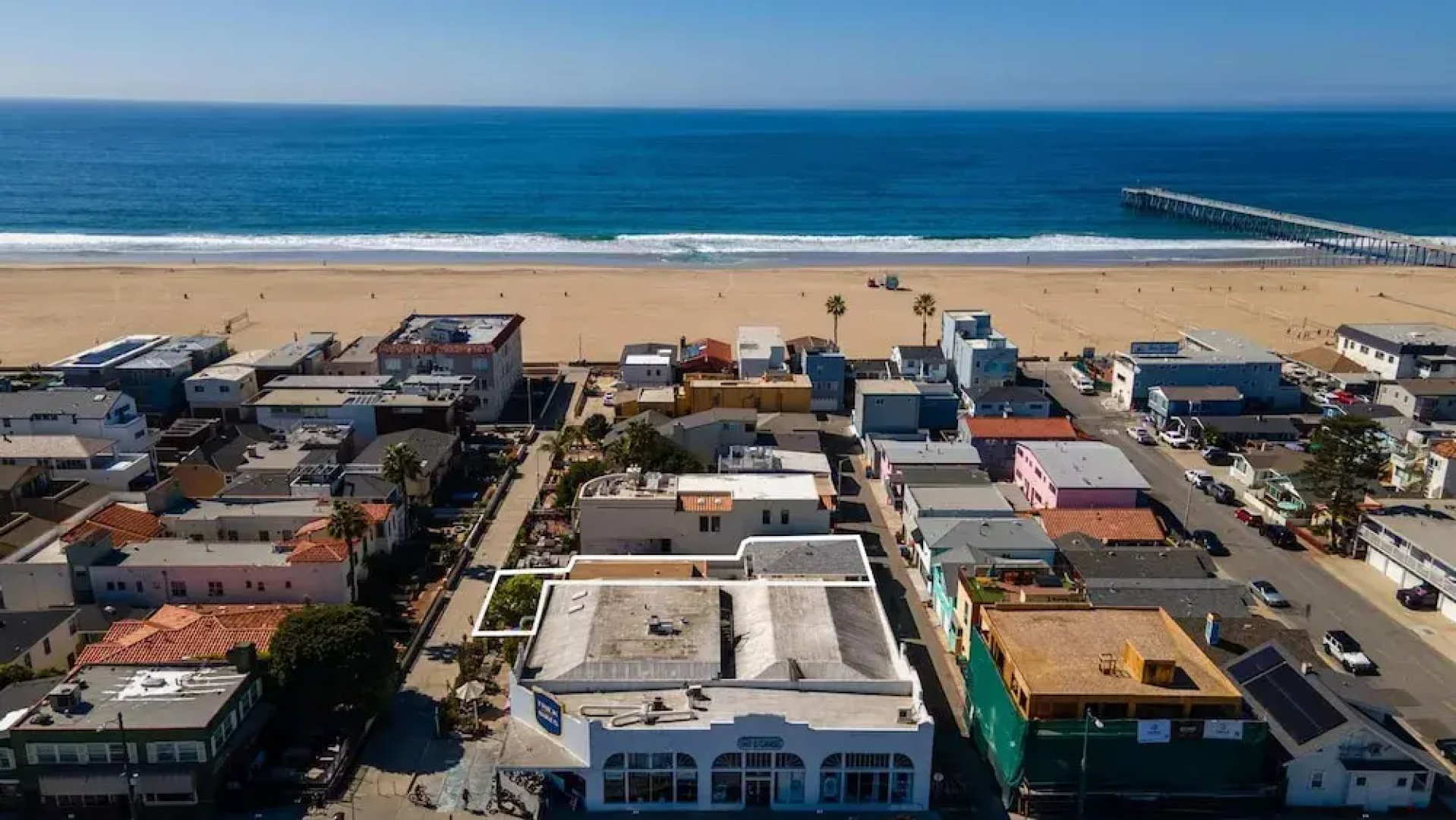 Beachside Apt With Laundry Steps to the Shore