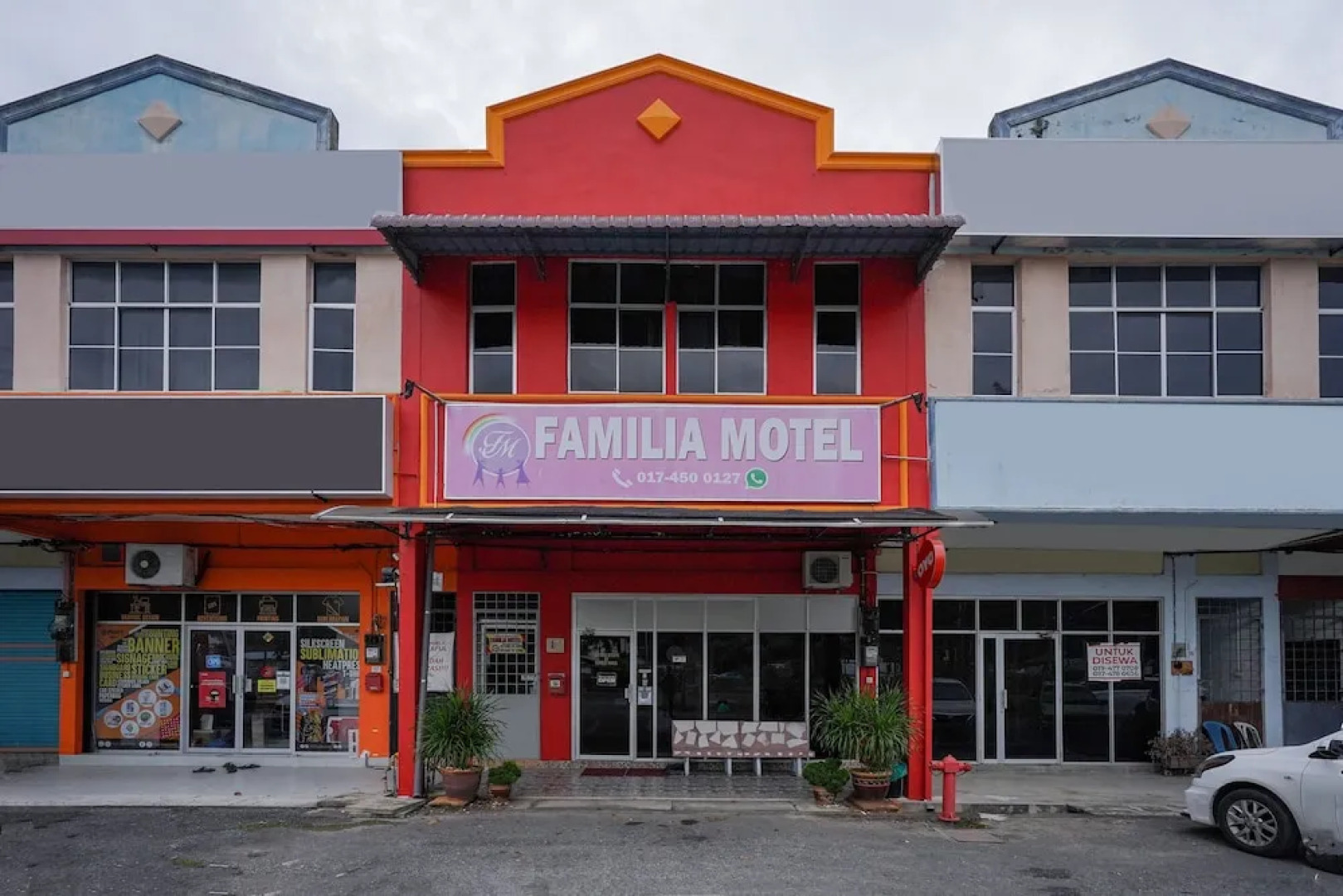 Familia Motel