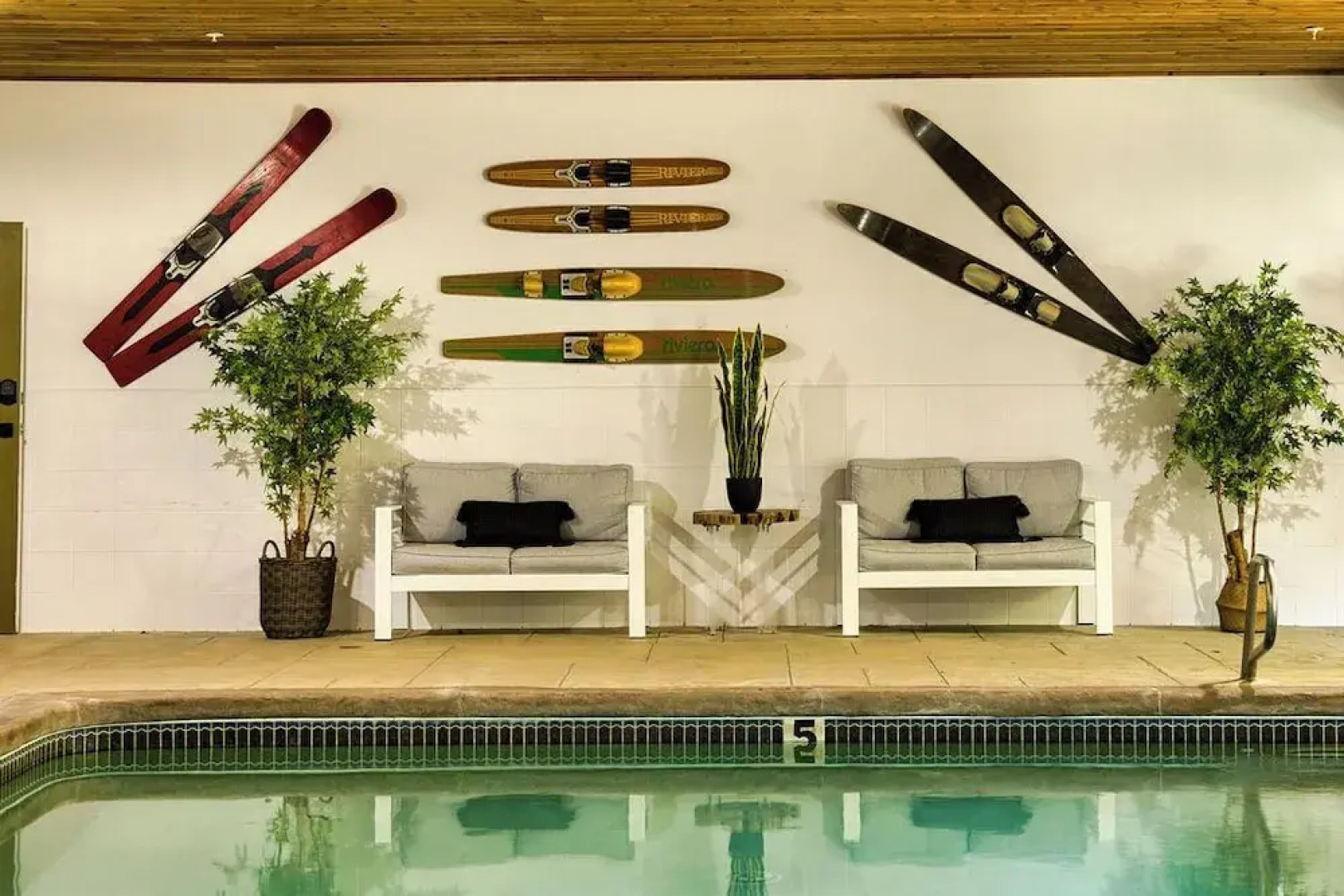 Hideaway Inn Mt.Sunapee