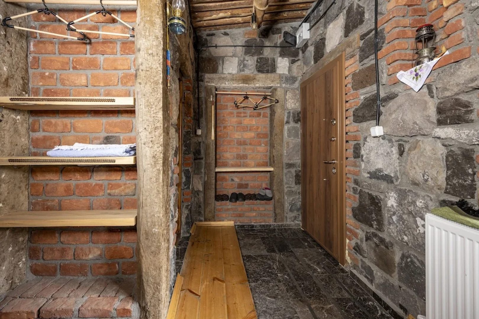 Doğunun Taş Evleri