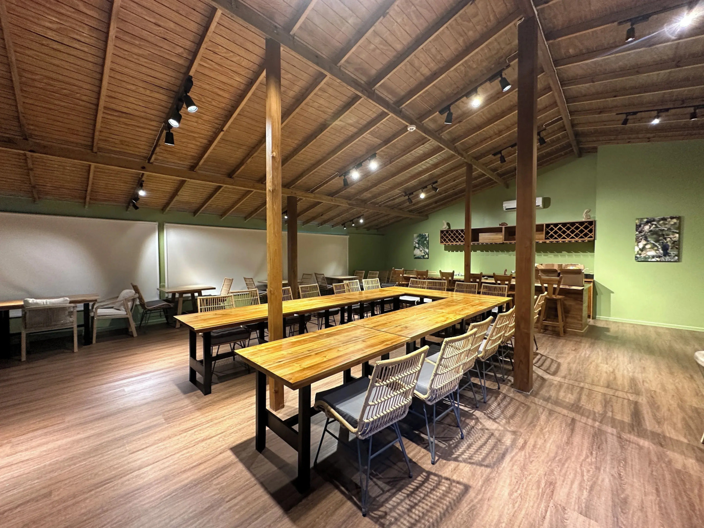 Mt. Plaisir Estate Hotel