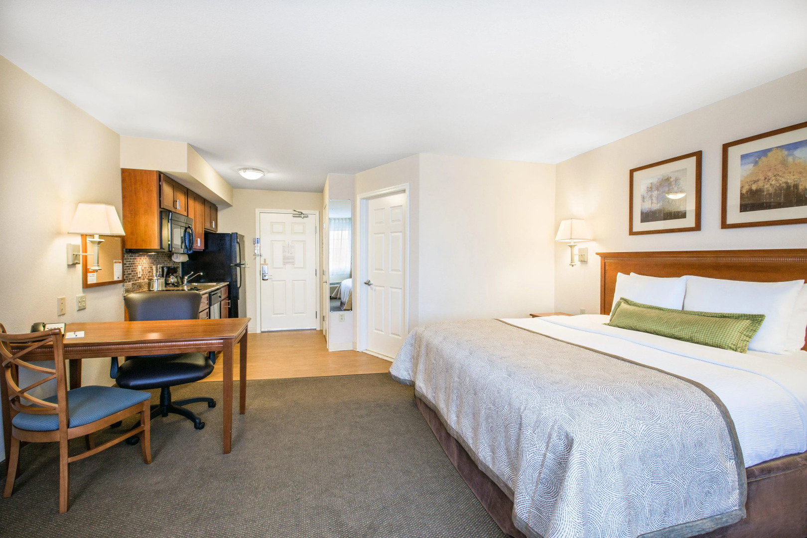 Candlewood Suites Pittsburgh Cranberry by IHG