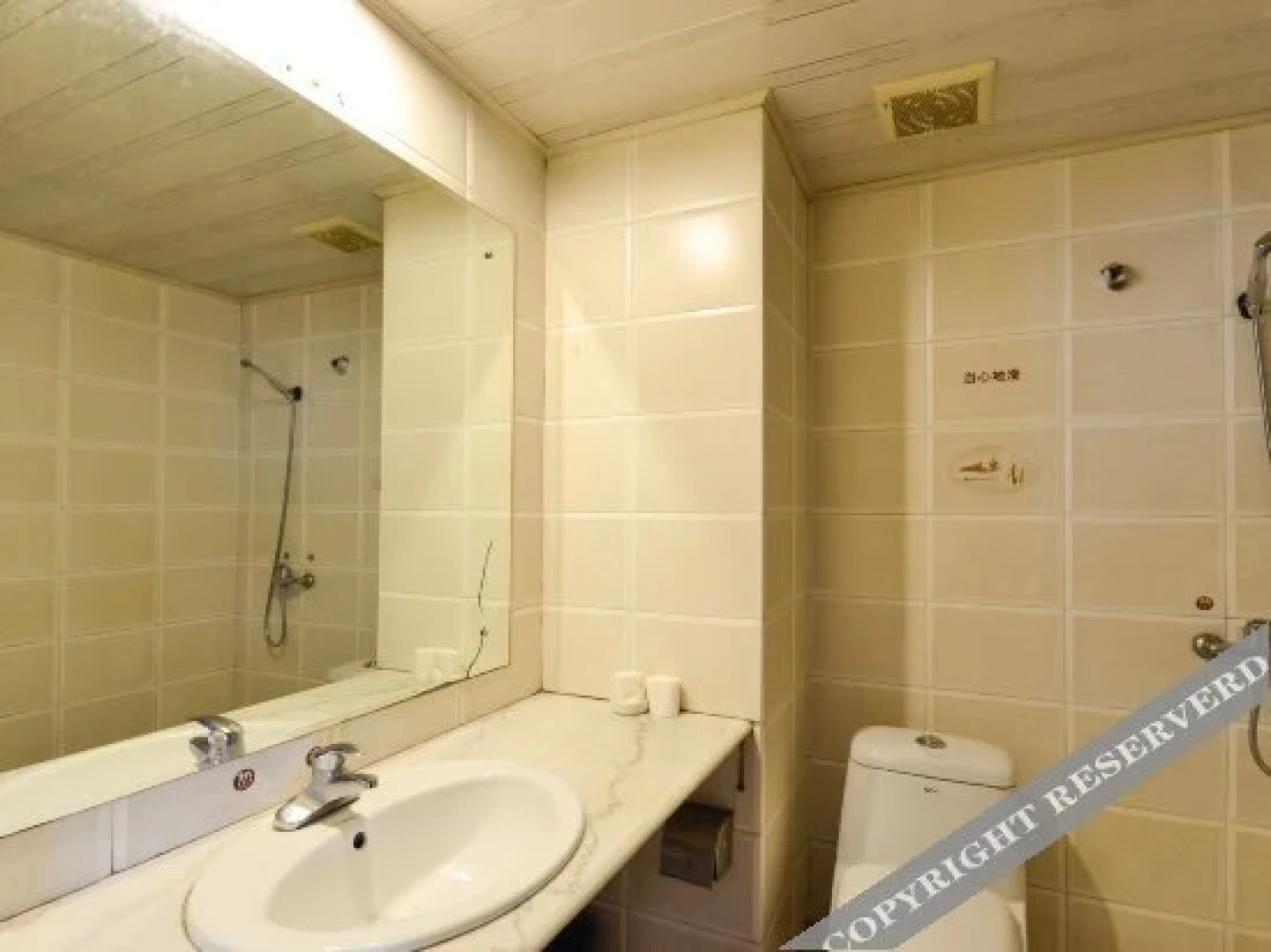 tanzousiluqiaoquyaxiyabinguan