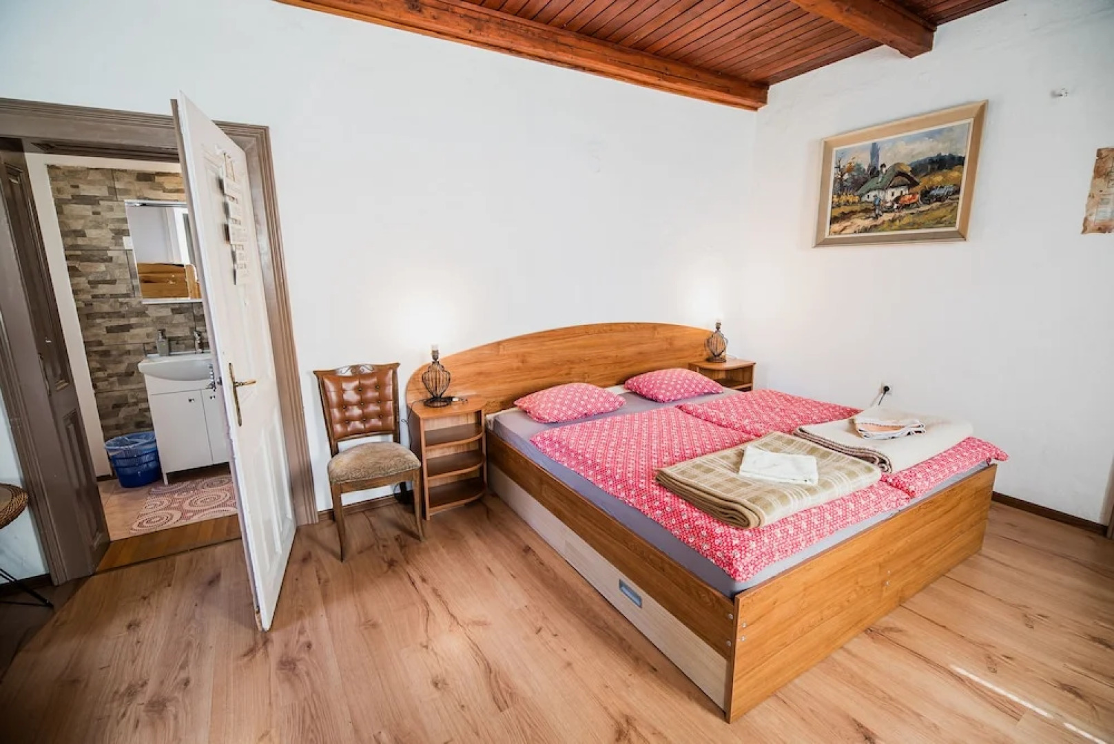 Cvet gora - Camping, Glamping and Accomodations - Hostel