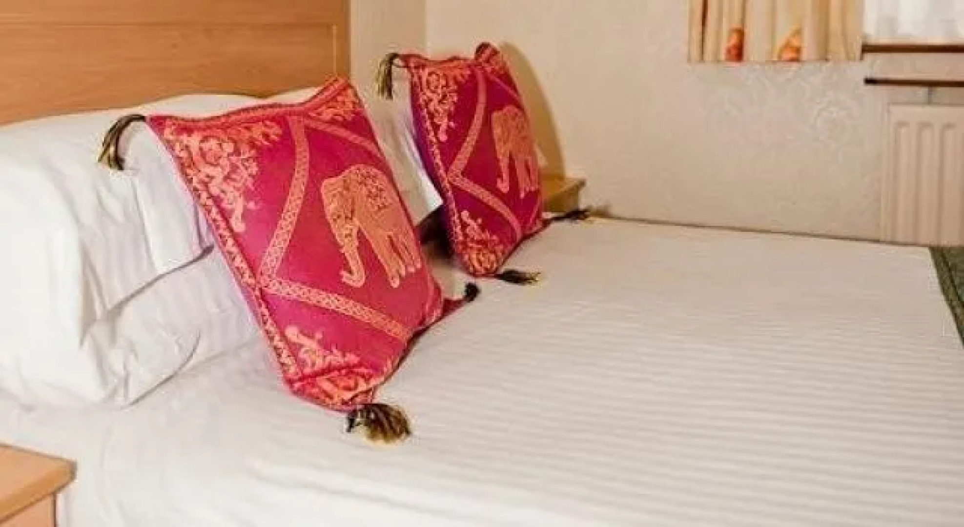 Tudor Rose Original Hotel