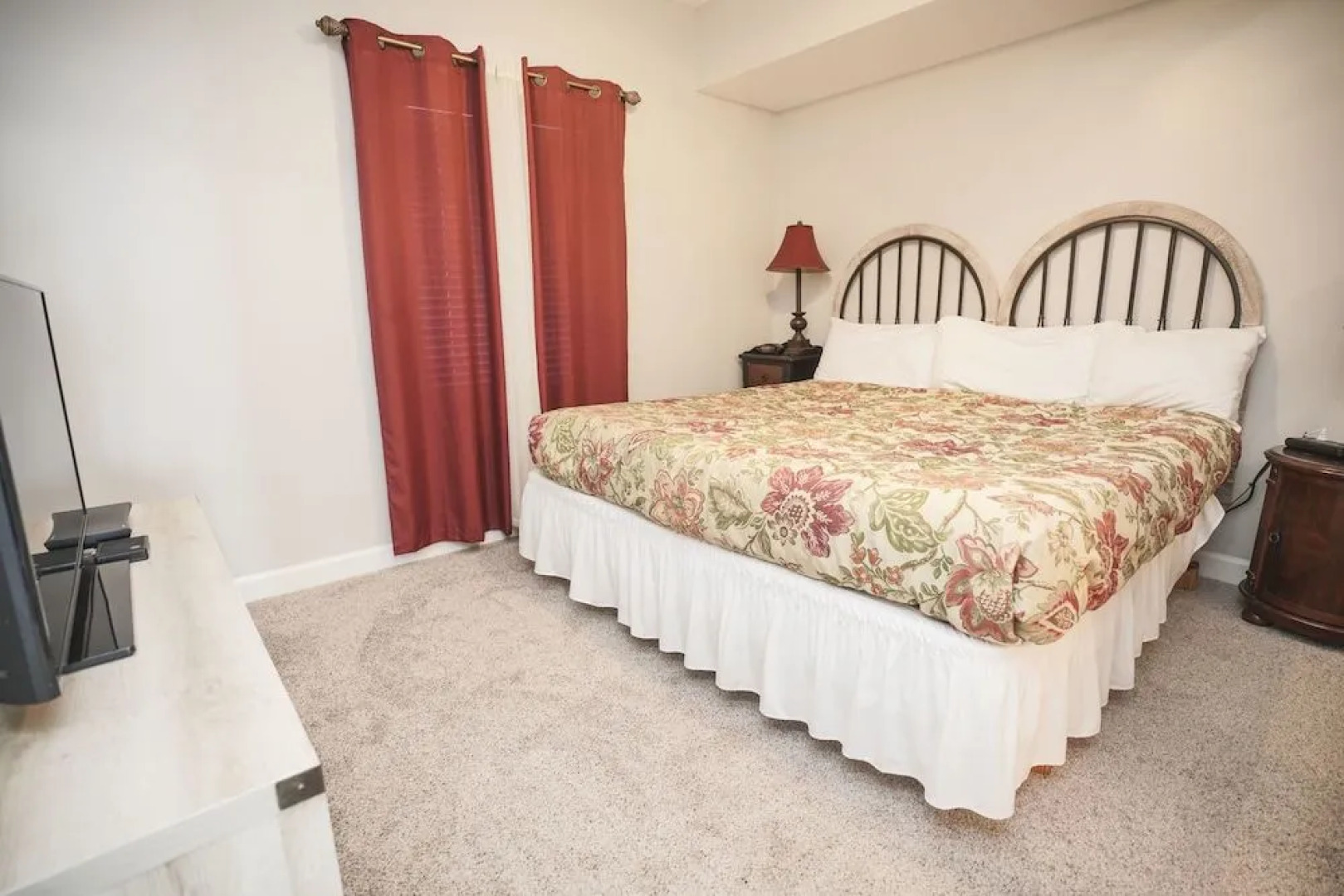 Seychelles Beach Resort by Panhandle Getaways