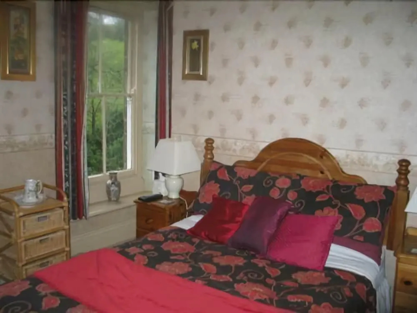 Brynhonddu Country House B&B