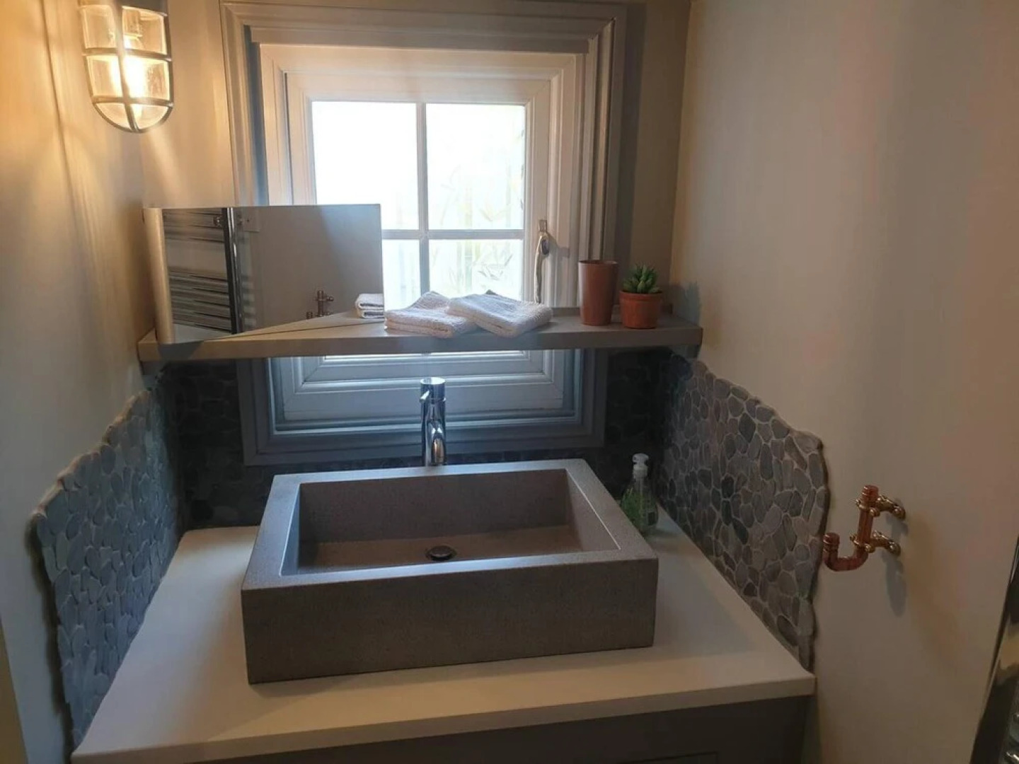 Stunning Coach House Apartment in Walmer Deal