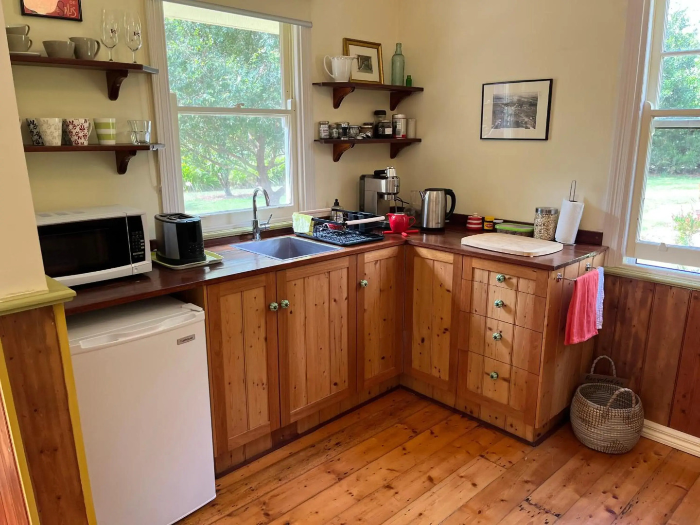 The Dairy Cottage - Lake Lorne - Drysdale