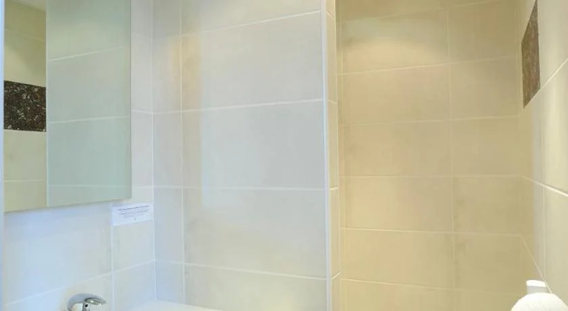 Aux Maisons (Relais du Silence)