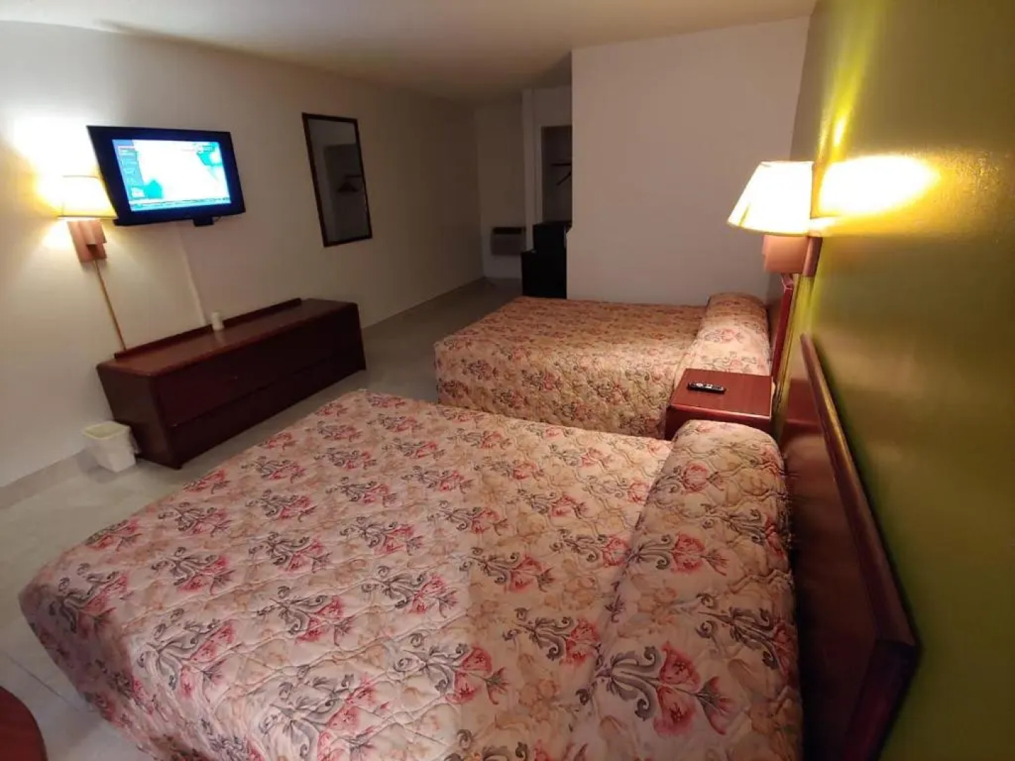 Relax Inn Silver Springs