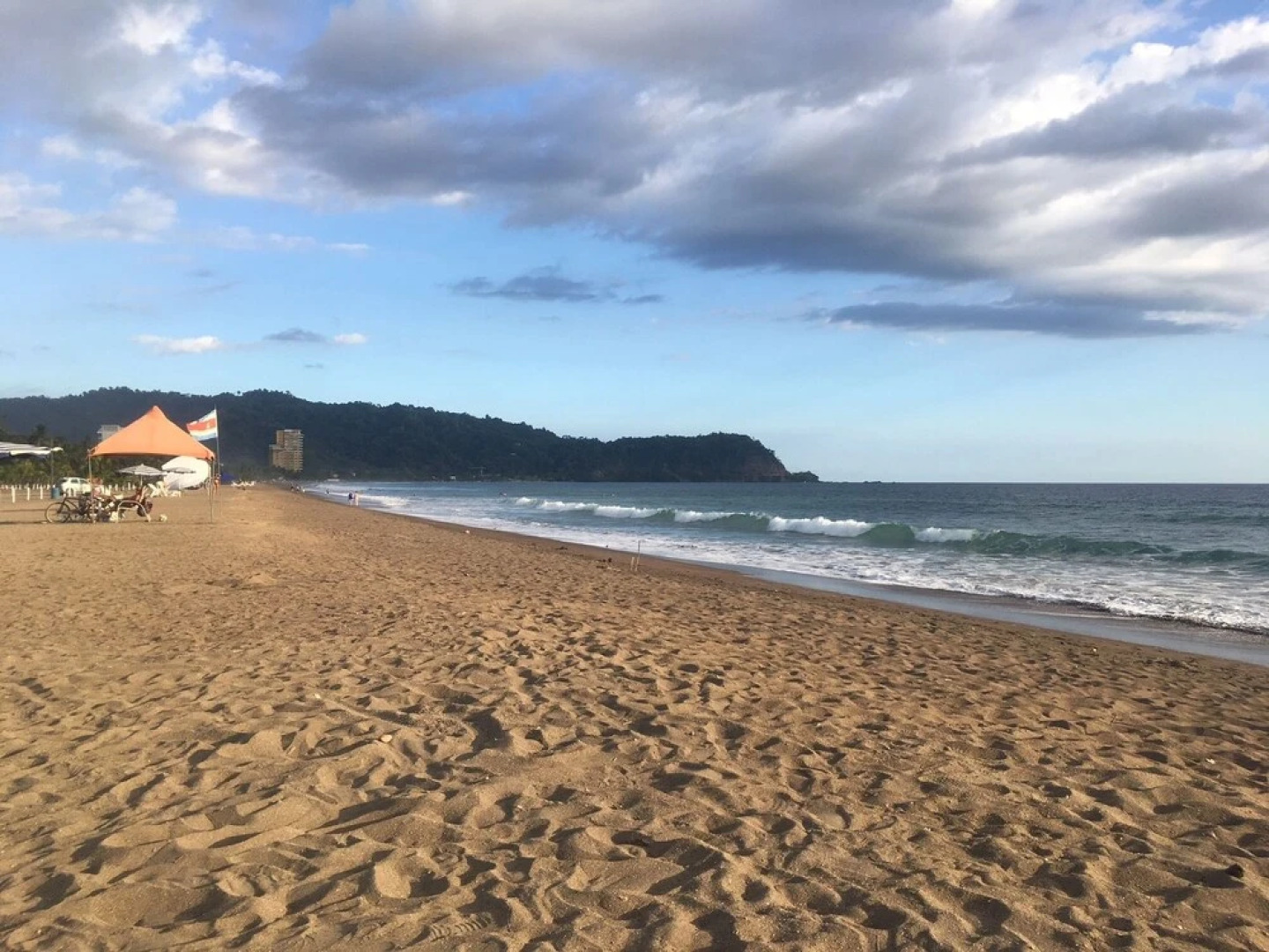 Costa Linda Condominiums