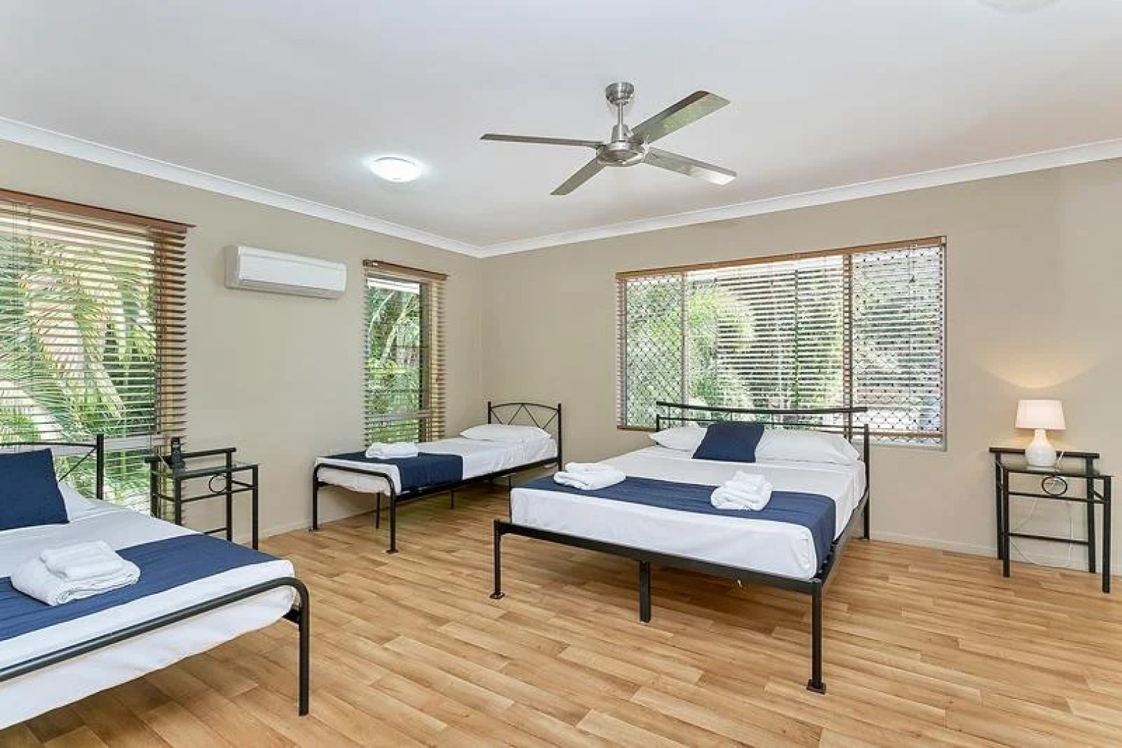 Dolce Vita Beachfront Holiday House