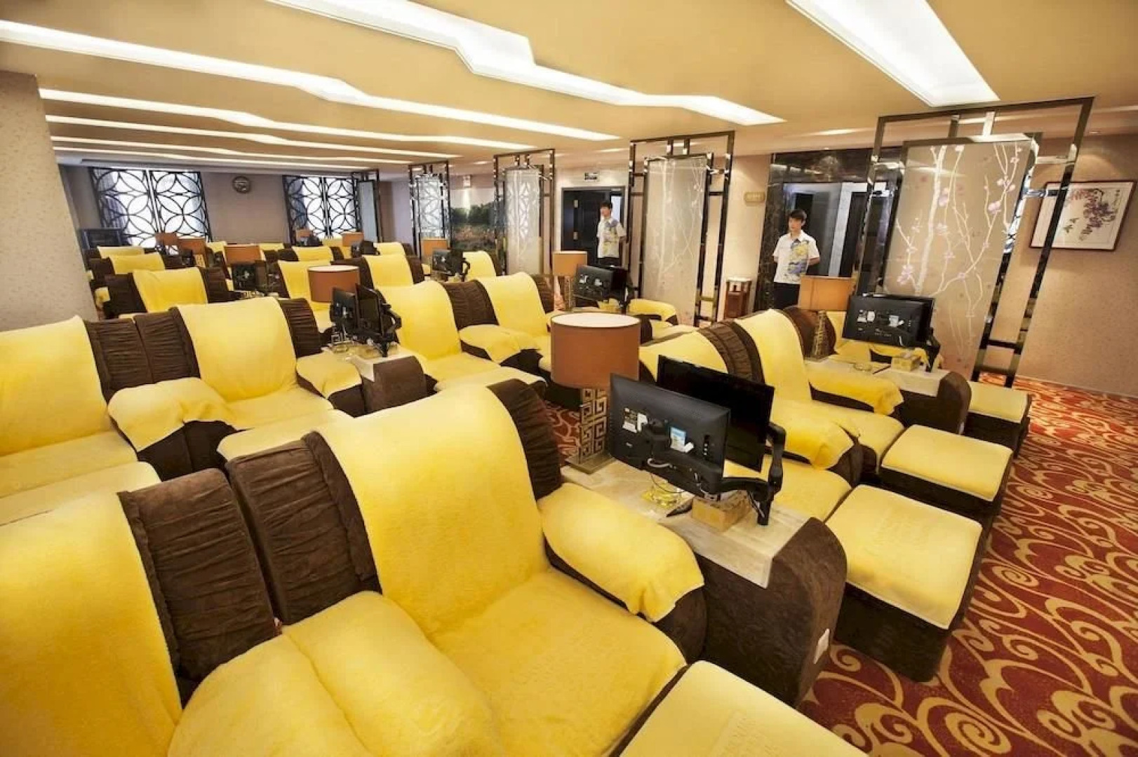 Huangjingang Holiday Hotel