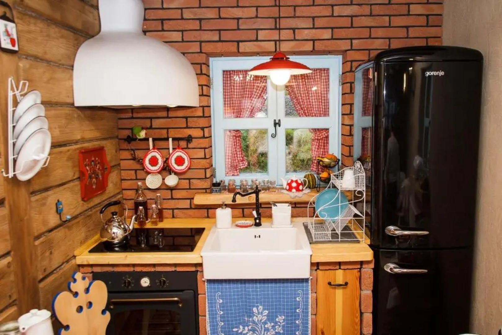 KAAJowka Ludowa Chata w Bieszczadach