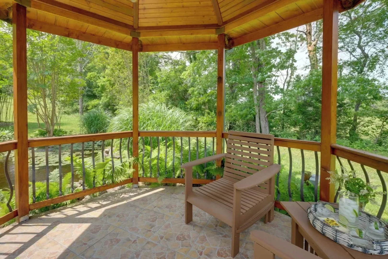 Lakewood Lodge Escape w/ Fire Pit