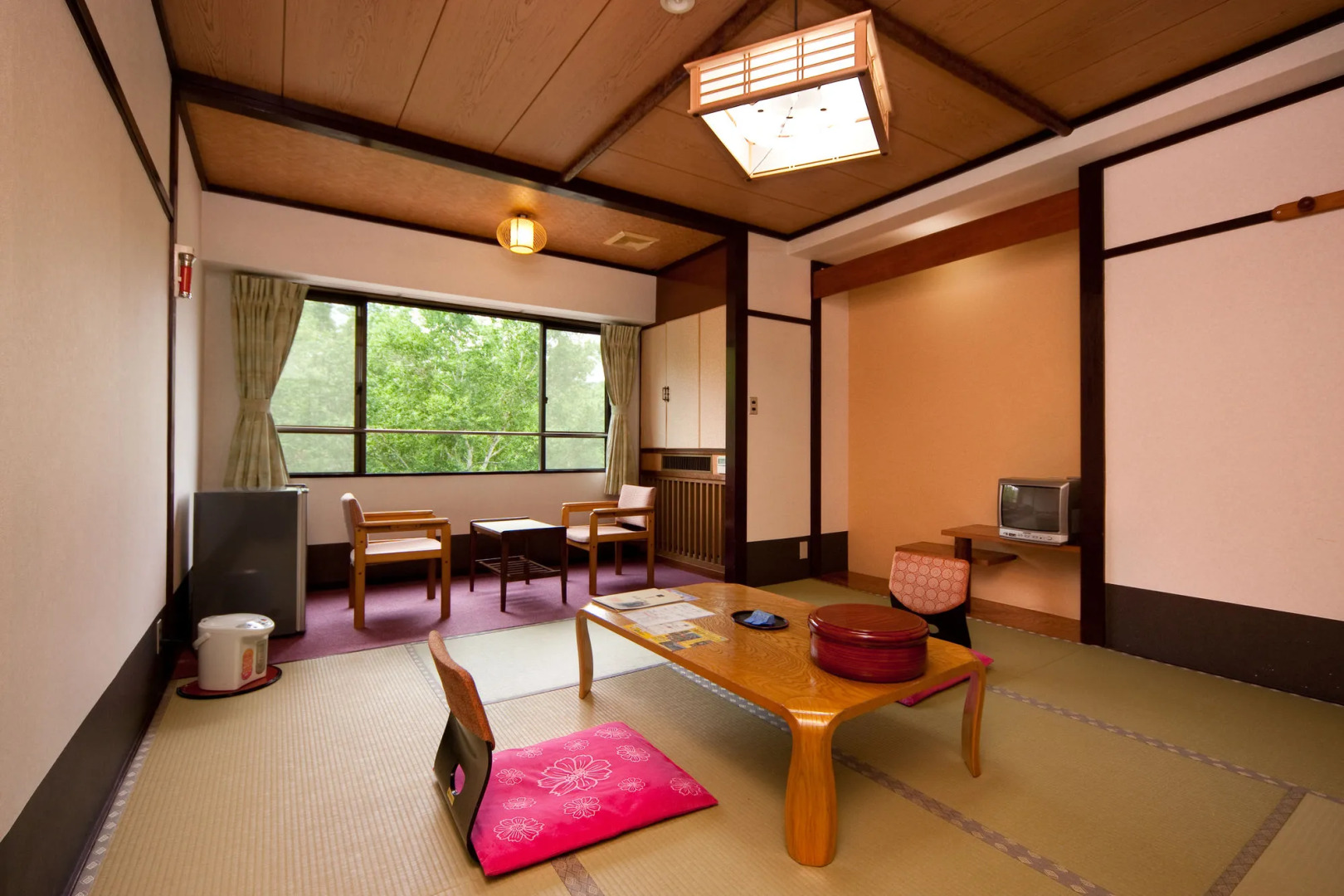 Okutone Onsen Hotel Sunbird