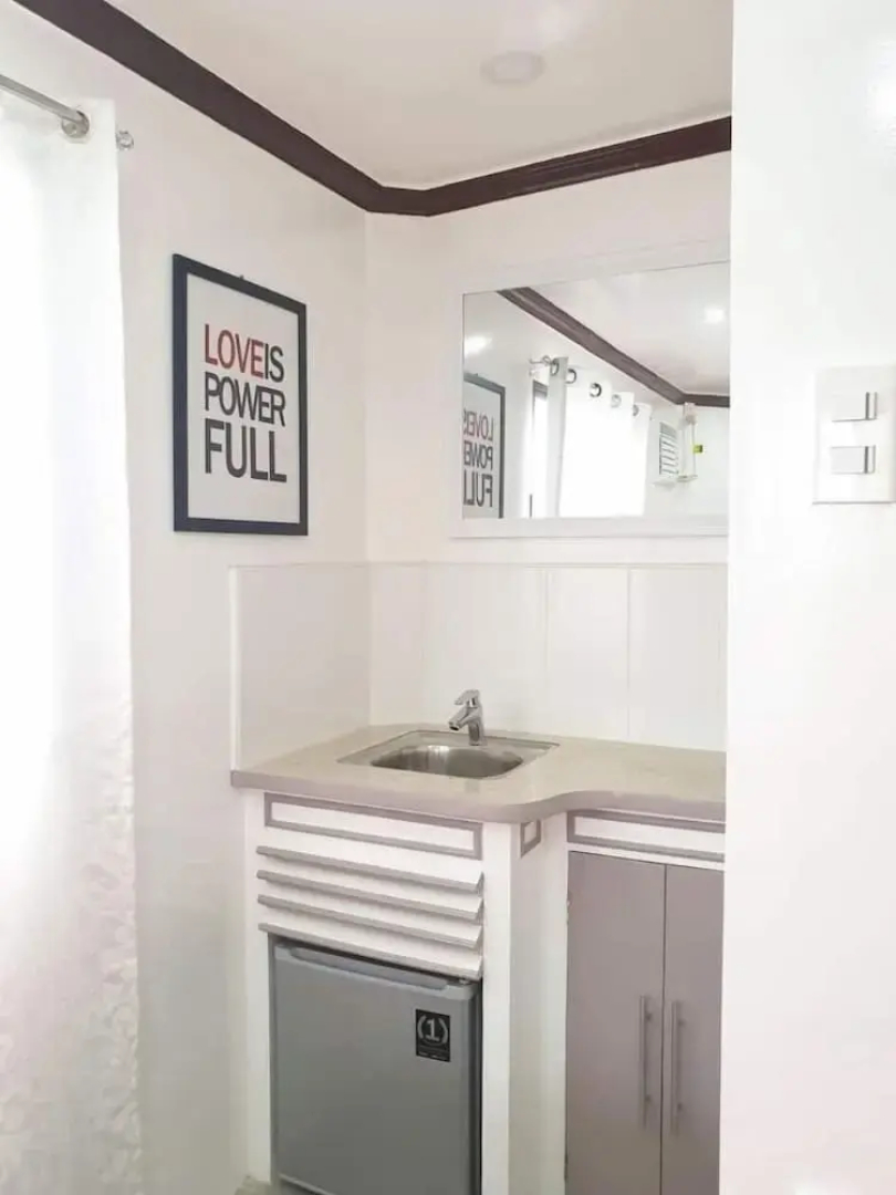 Palompon Traveler's Lodge