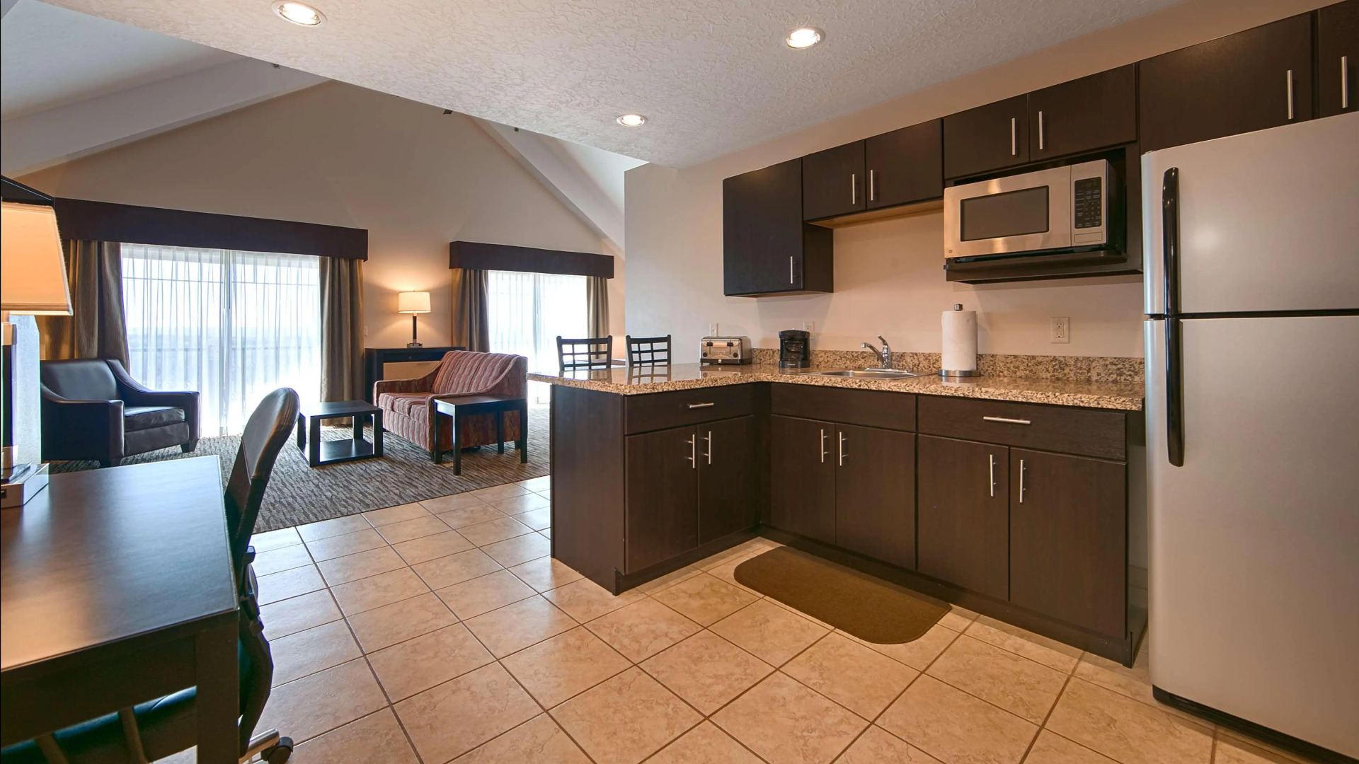 Best Western Plus Landmark Hotel