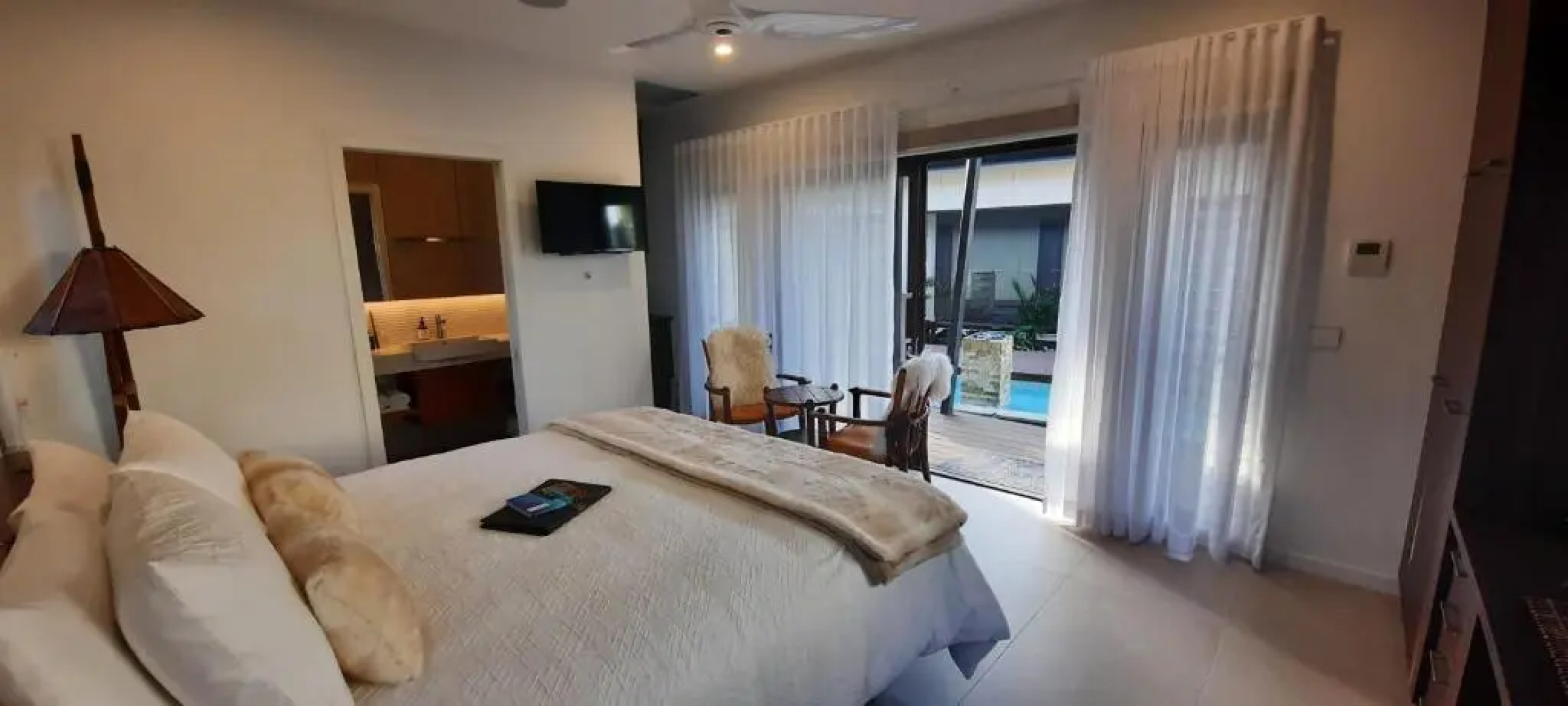 Luxury by the Basin