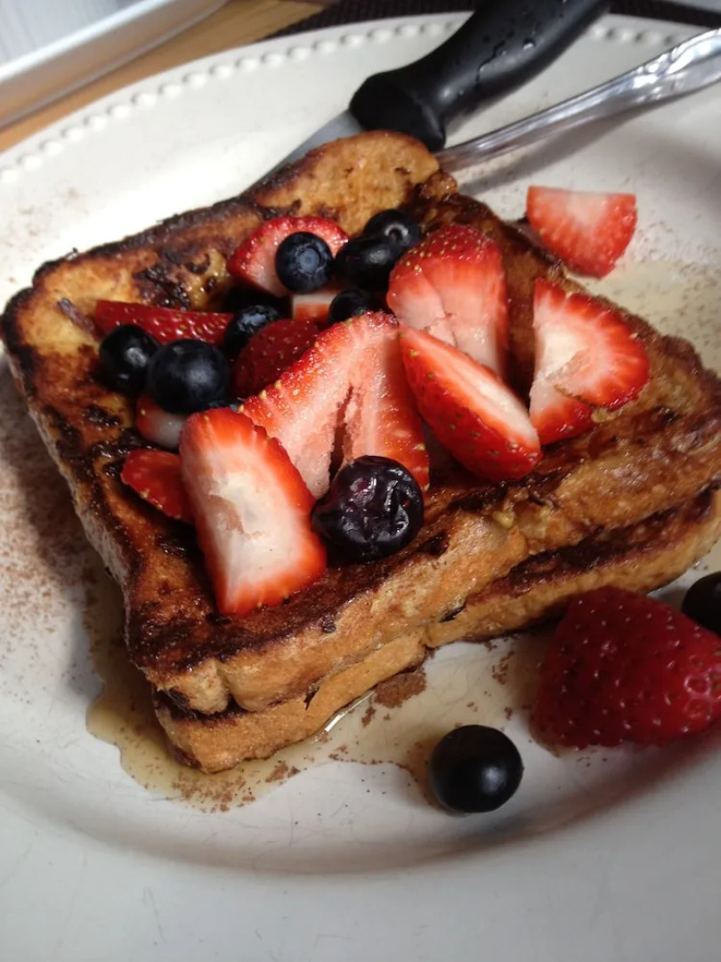 Repos & Manna Downtown Montreal