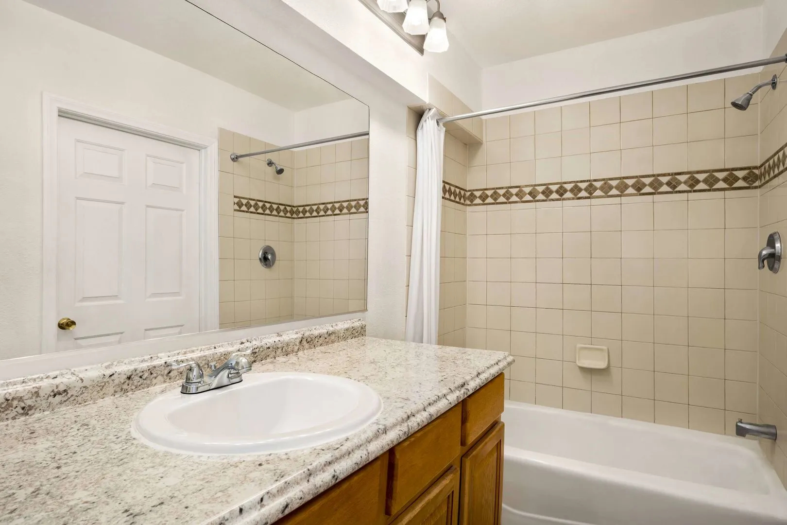 Travelsuites Inn