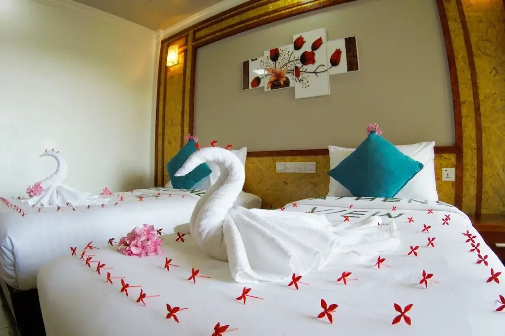 Отель Athens View Guraidhoo