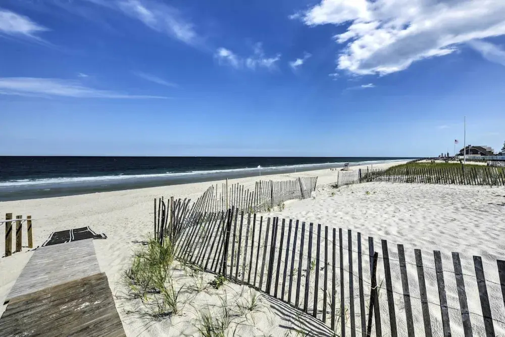Cozy Mantoloking Home in Private Beach Association