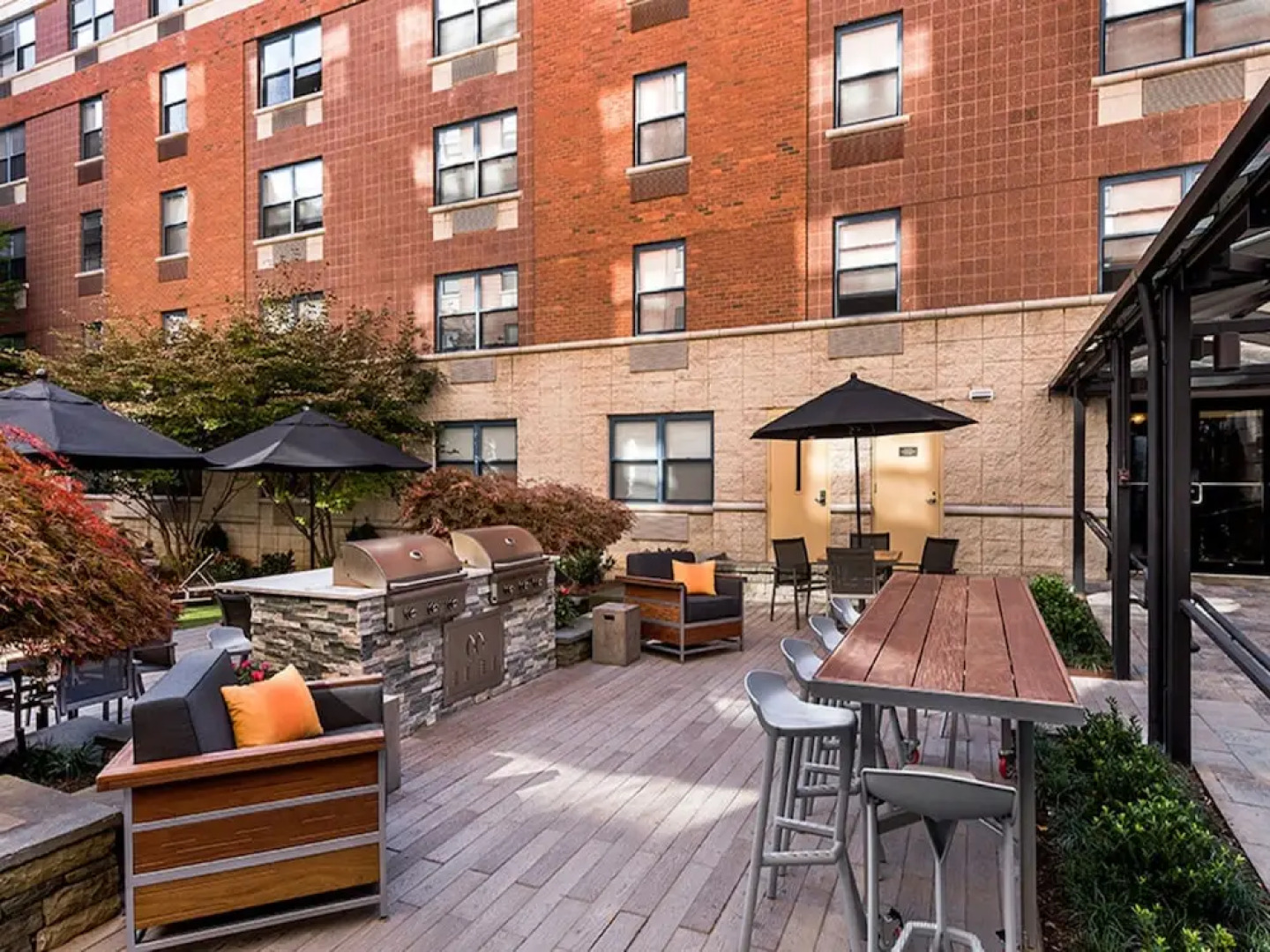 Global Luxury Suites at Monroe