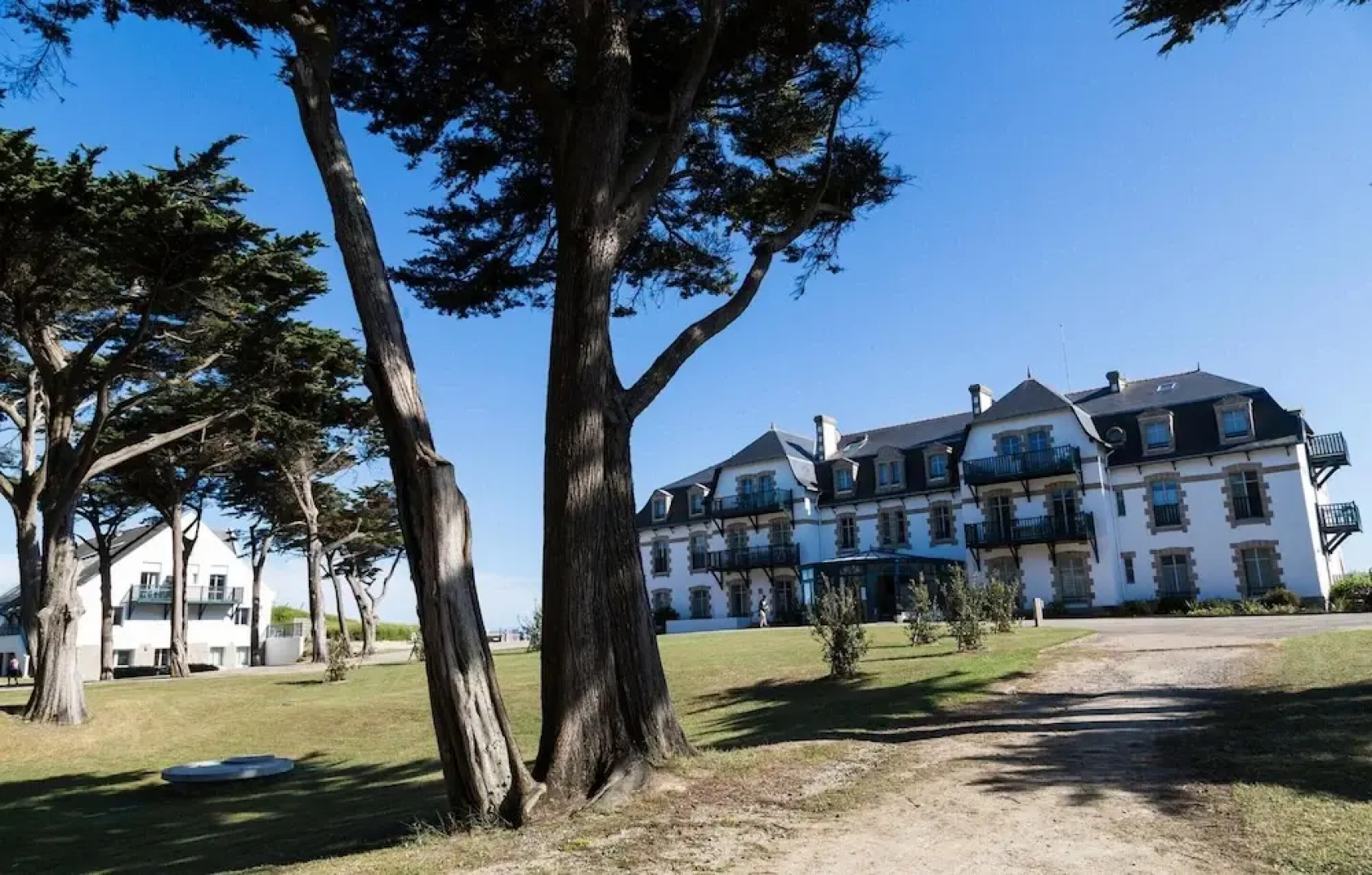 Charming Apt Near La Baule