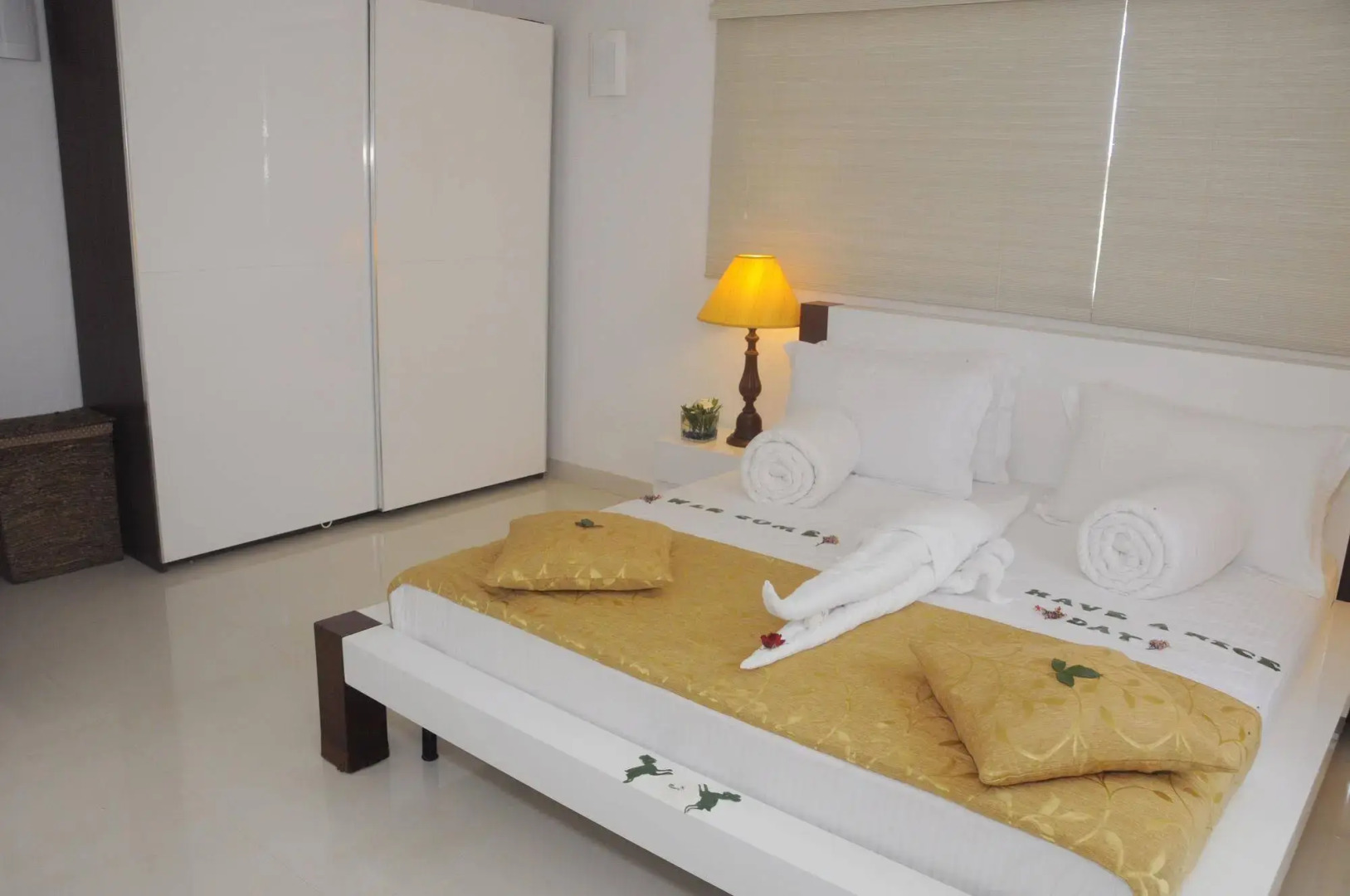 White Villa Resort Aungalla