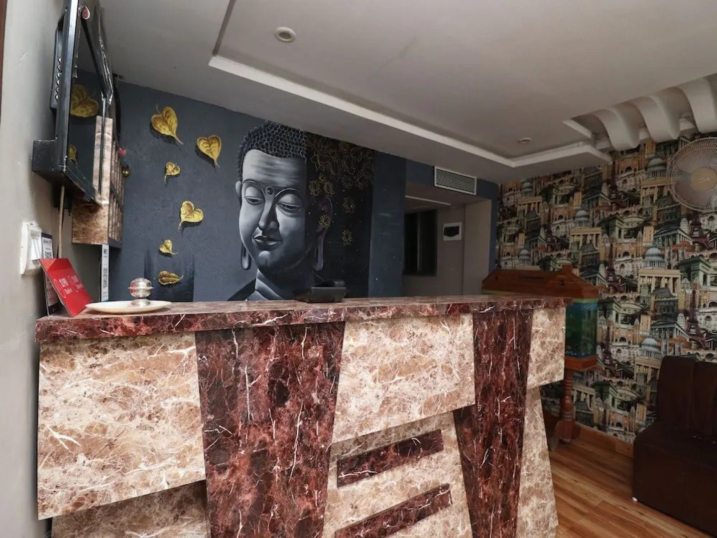 Oyo 28767 Landmark 3