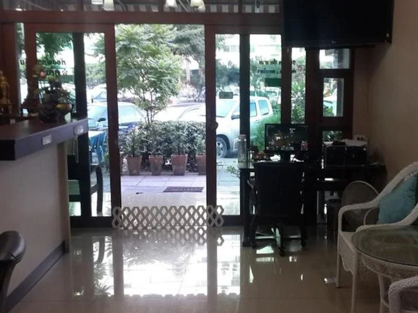258 Room Place