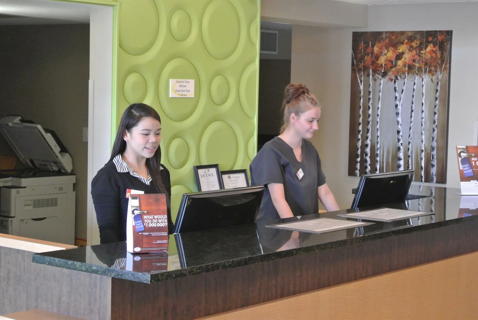 Home Inn and Suites Lloydminster