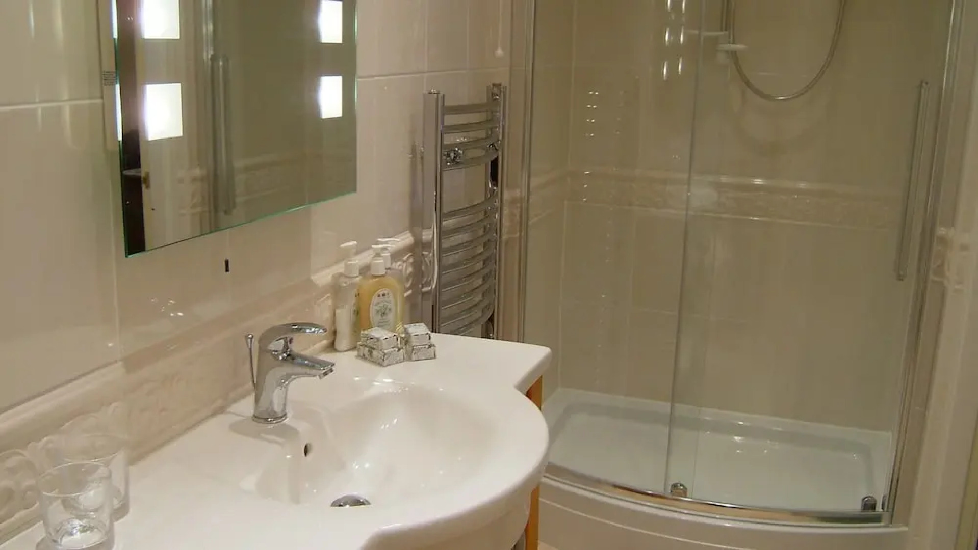 Country Getaway - Tosson Tower Farm