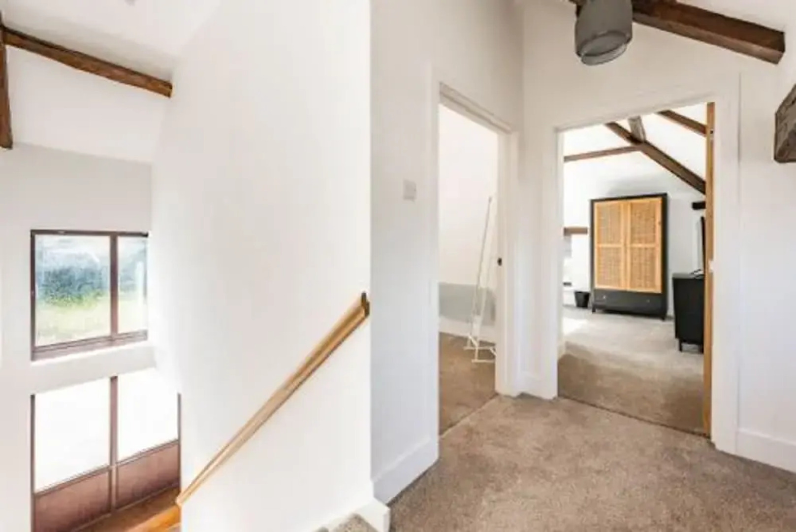 Host Stay Fender Cottage