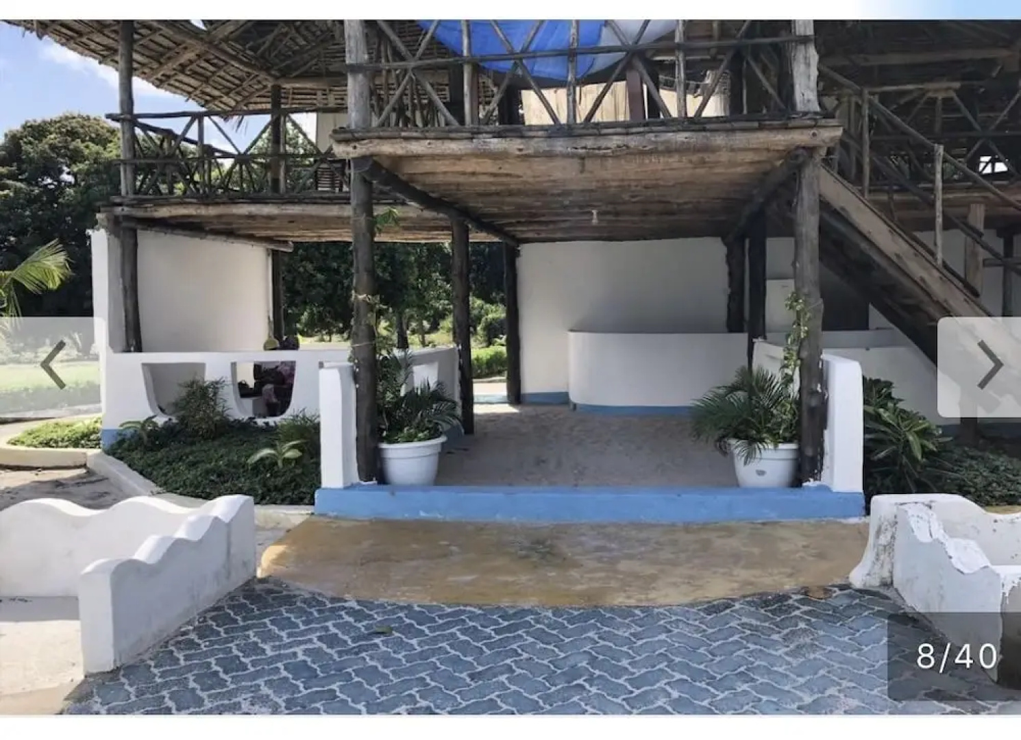 Sea Front Mafia Lodge