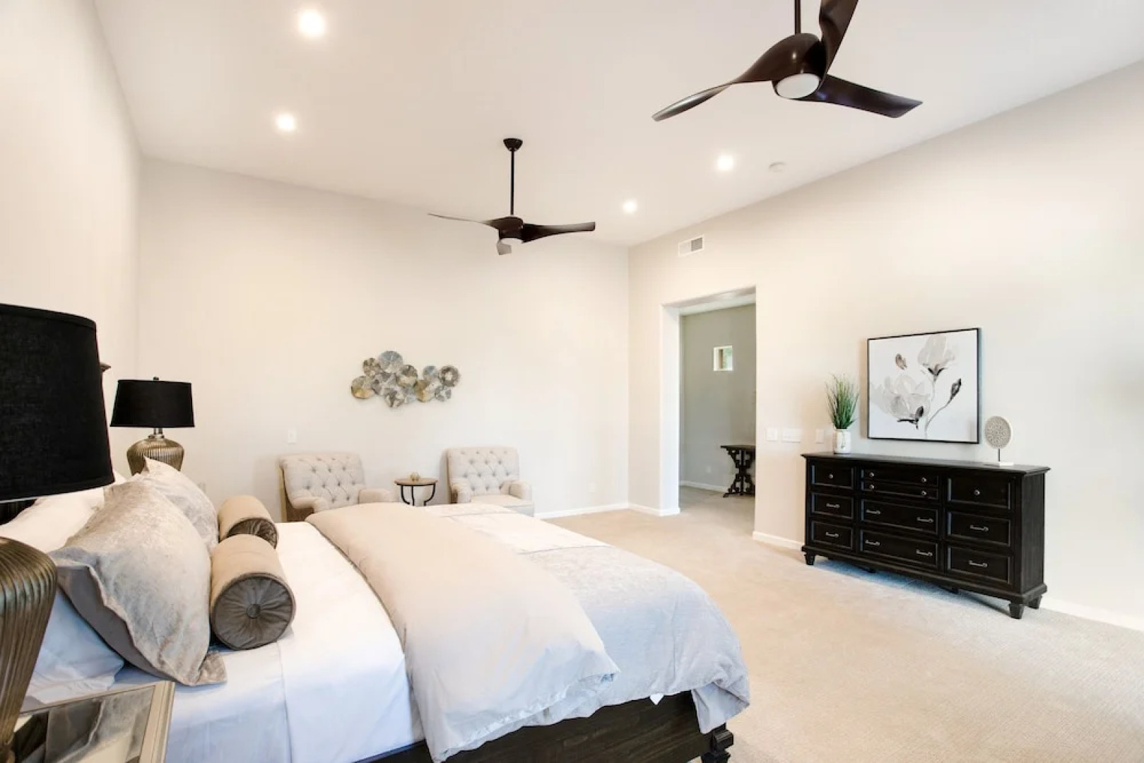 New Listing! 8,000 Sq. Ft. W/ Pool, Theater 6 Bedroom Villa